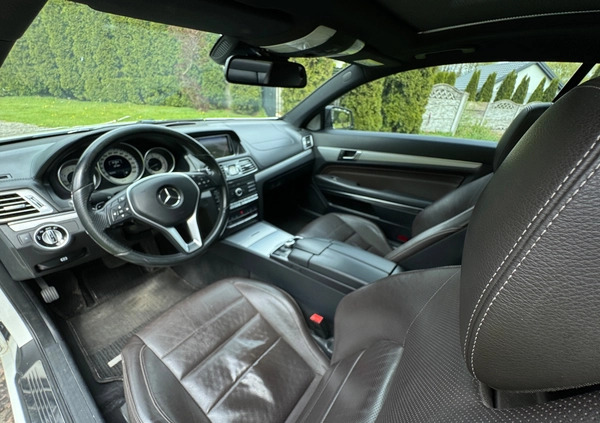 Mercedes-Benz Klasa E cena 99000 przebieg: 181401, rok produkcji 2015 z Włocławek małe 742